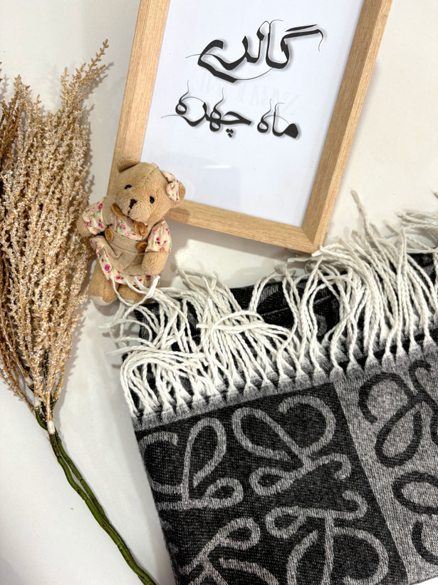 شال پاییزه وارداتی دورو طرح پروانه