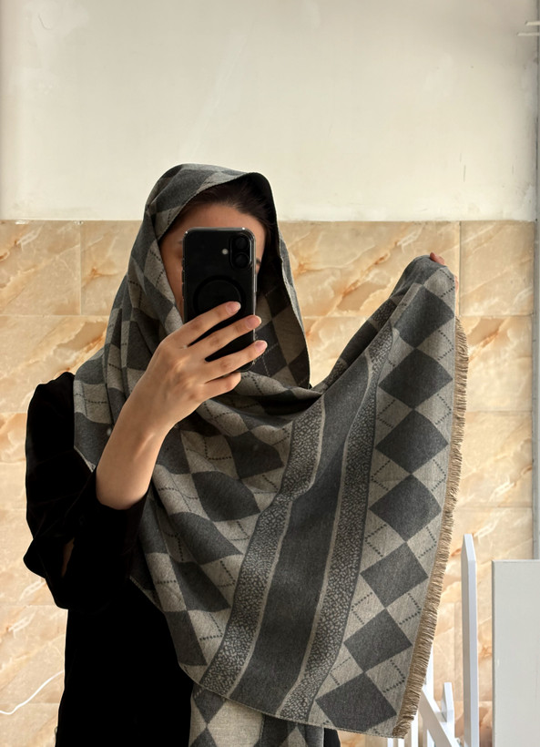 شال پاییزه وارداتی اسکاچی طرح لوزی