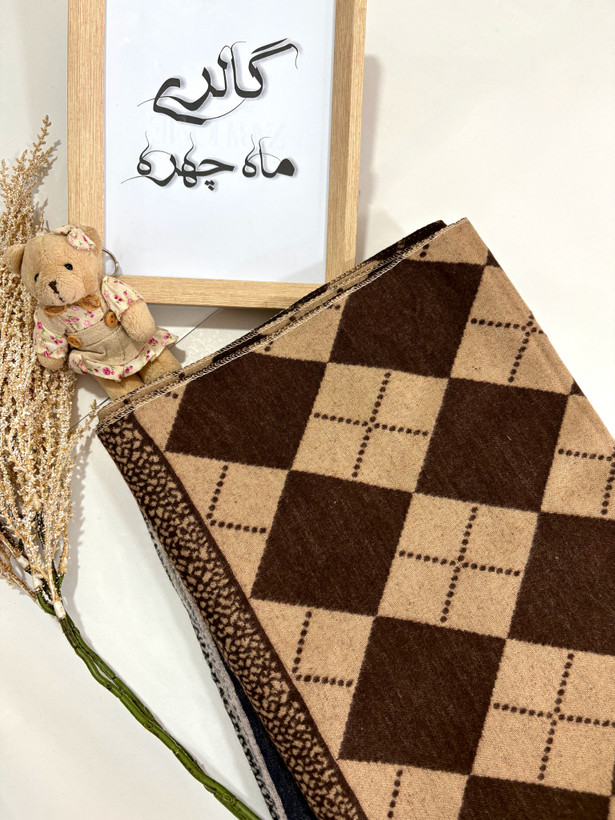 شال پاییزه وارداتی اسکاچی طرح لوزی