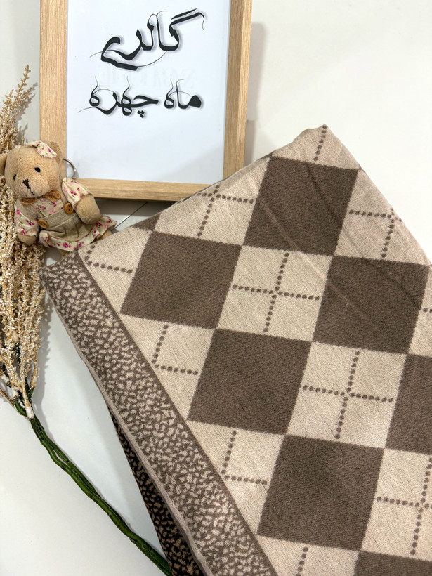 شال پاییزه وارداتی اسکاچی طرح لوزی